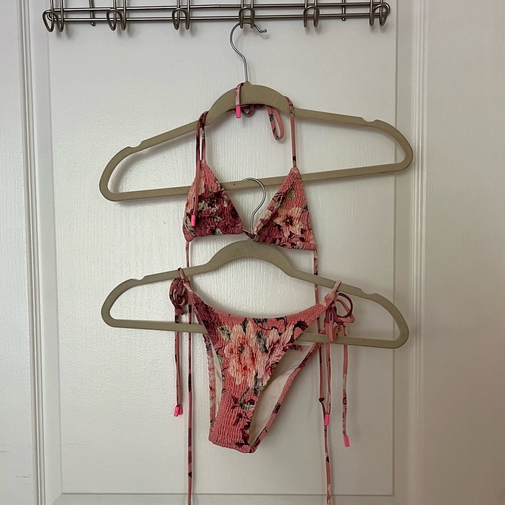 Triangl bikini - pink floral